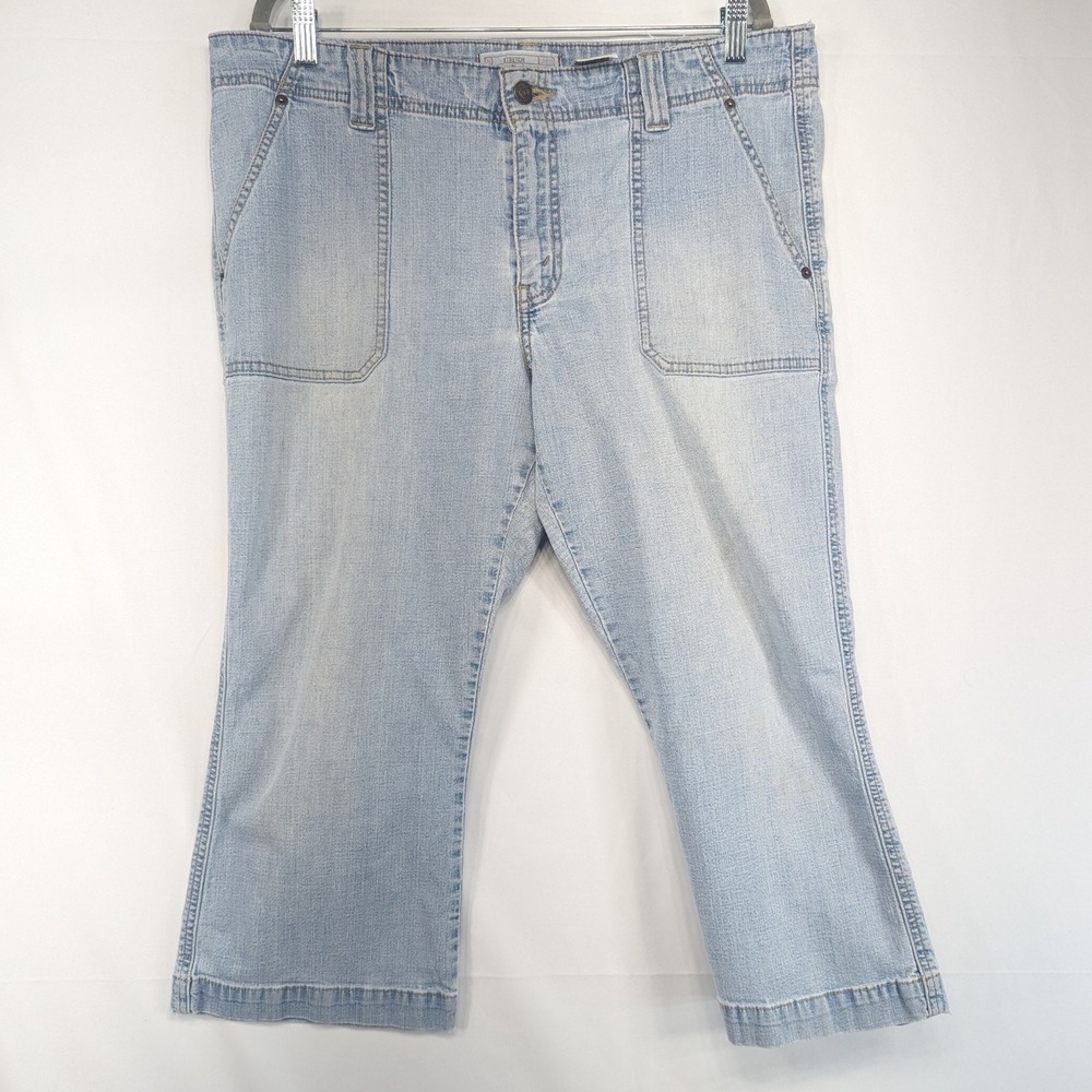 Levi Strauss Signature Womens Light Wash‎ Cropped Flare Jeans Size 16